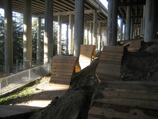 best mountain biking near seattle at 1-5 colonnade
