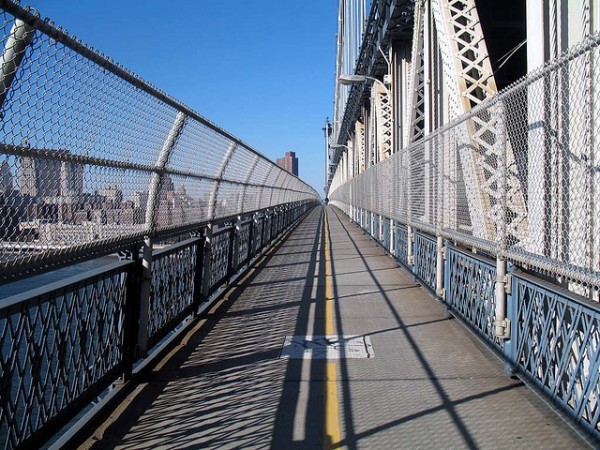 10 action sports for nyc residents manhattan bridge running