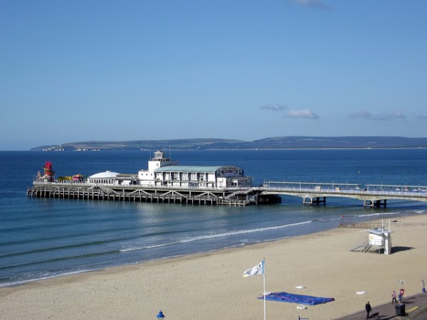 8 best cities for extreme tourism bournemouth england